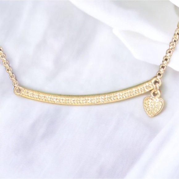 14KT White Gold & Diamond Necklace - Picture 2 of 2